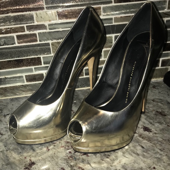 Gold Giuseppe Zanotti Platform Pumps - Picture 4 of 8